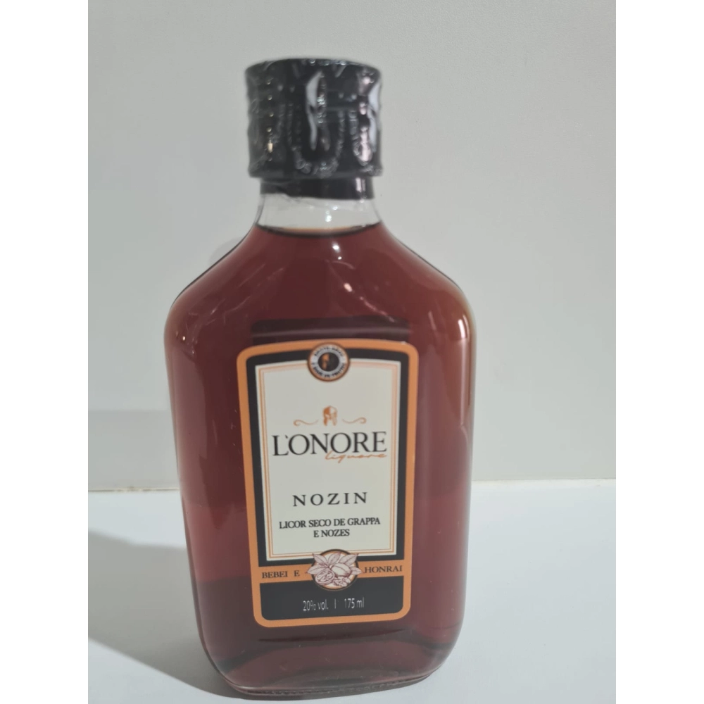 LICOR SECO DE GRAPPA COM NOZES 175ML